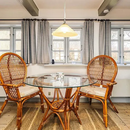 Сasa de vacaciones 8 Person In *